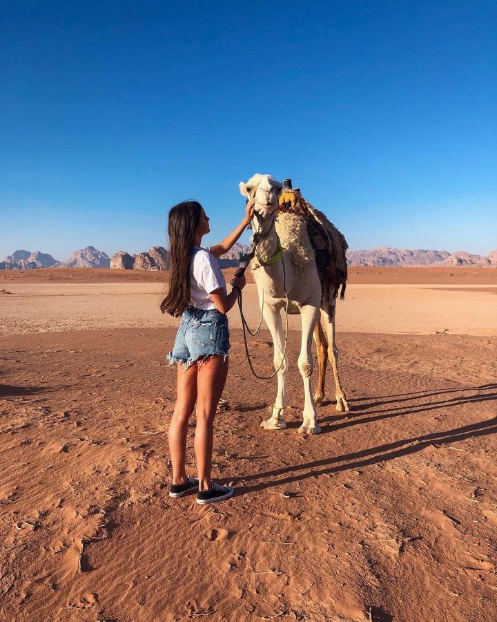 ホテル Bedouin Future Camp ワディ ・ラム エクステリア 写真
