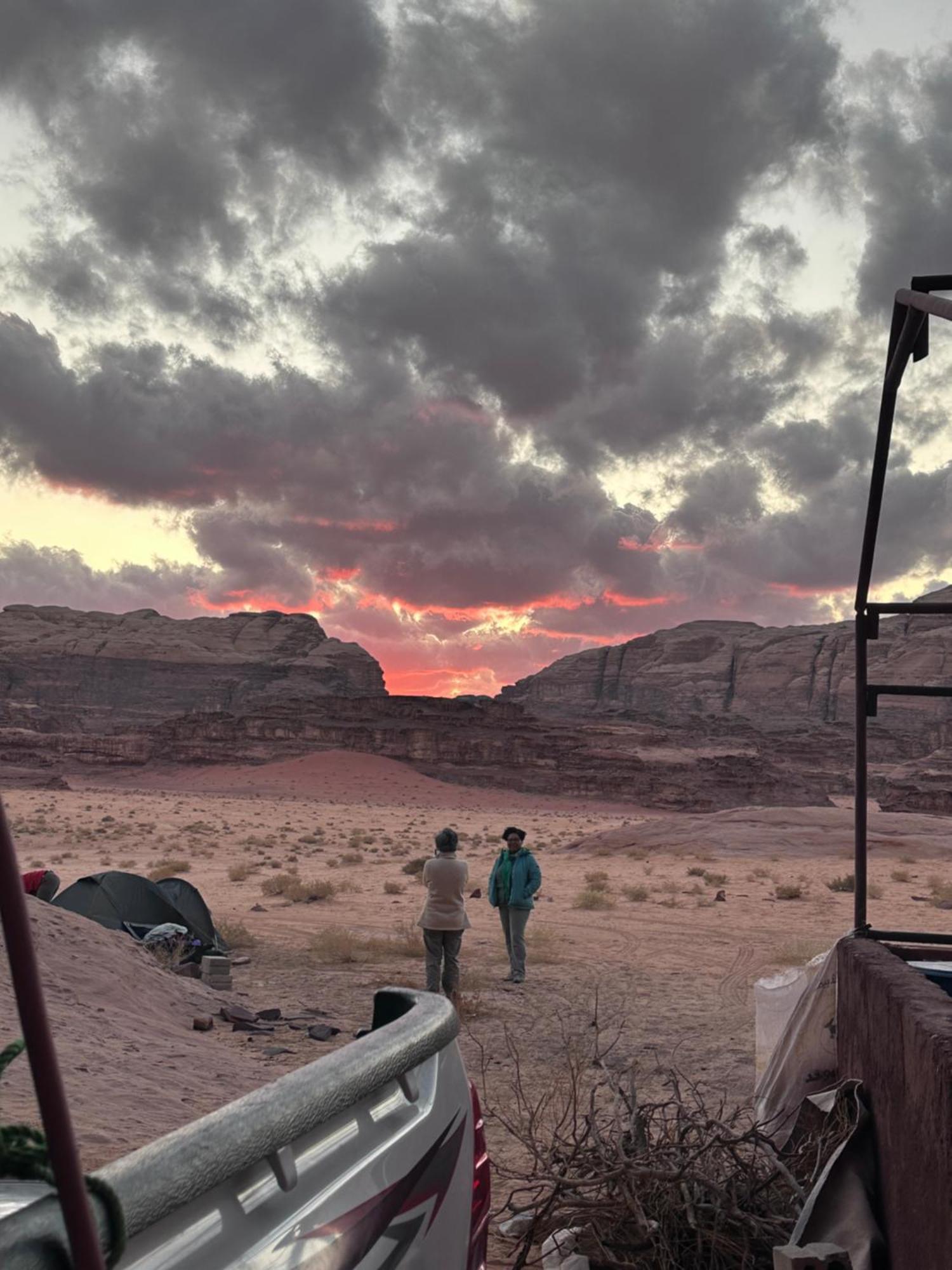 ホテル Bedouin Future Camp ワディ ・ラム エクステリア 写真